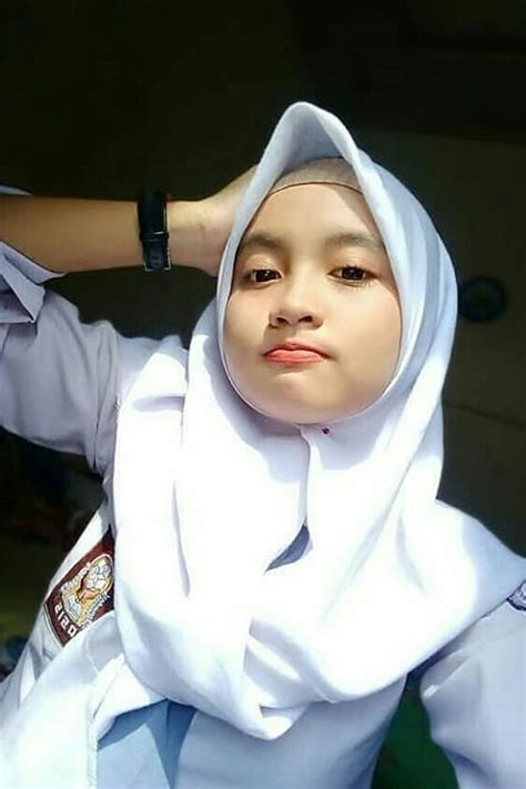 cerita ngentot sma|Siti Auliyah Jilbab SMA yg Ganas